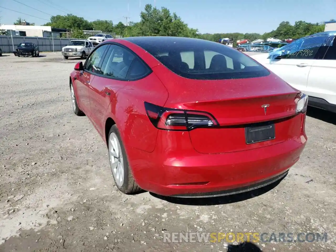 3 Photograph of a damaged car 5YJ3E1EA5NF184897 TESLA MODEL 3 2022