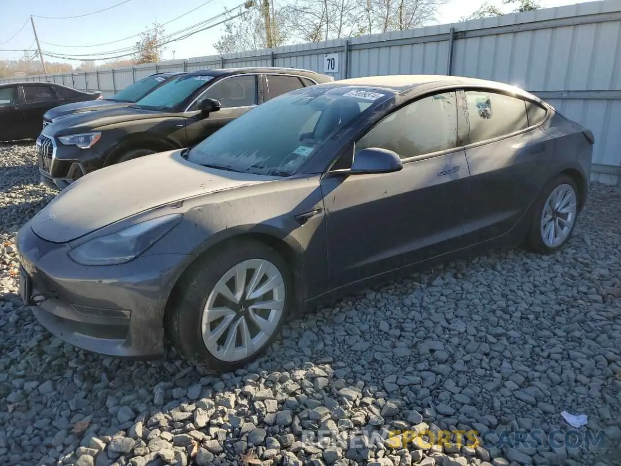 1 Photograph of a damaged car 5YJ3E1EA5NF190201 TESLA MODEL 3 2022