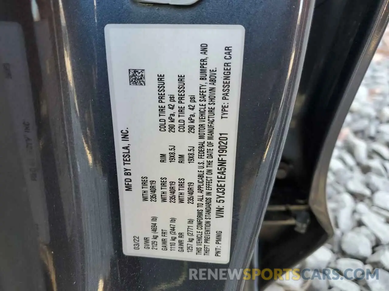12 Photograph of a damaged car 5YJ3E1EA5NF190201 TESLA MODEL 3 2022