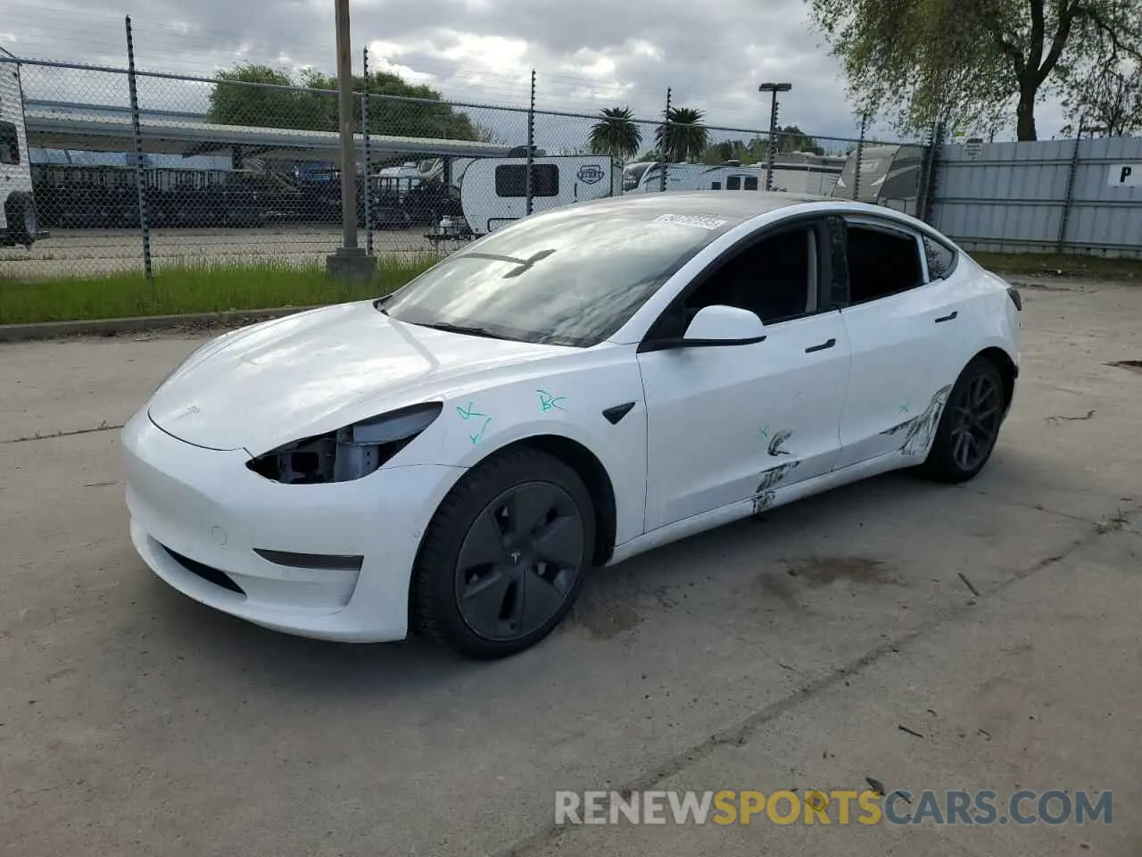 1 Photograph of a damaged car 5YJ3E1EA5NF201715 TESLA MODEL 3 2022