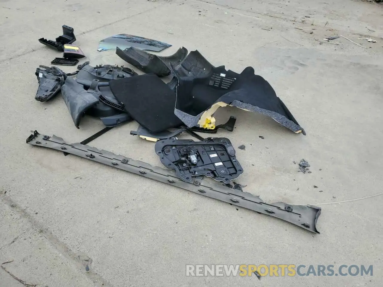 14 Photograph of a damaged car 5YJ3E1EA5NF201715 TESLA MODEL 3 2022