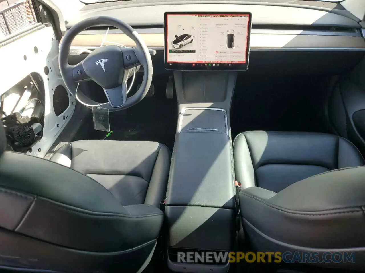 8 Photograph of a damaged car 5YJ3E1EA5NF252440 TESLA MODEL 3 2022