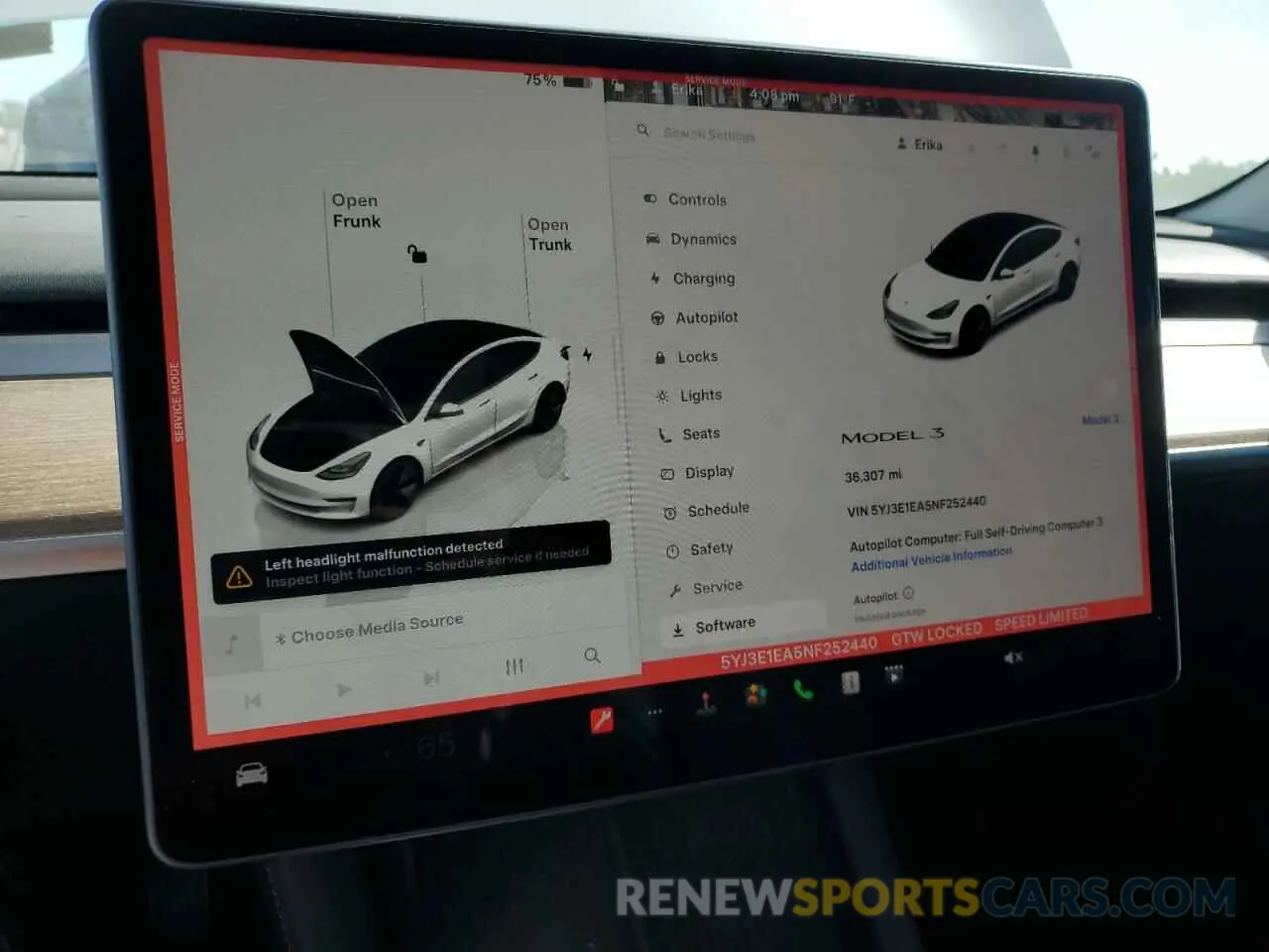 9 Photograph of a damaged car 5YJ3E1EA5NF252440 TESLA MODEL 3 2022