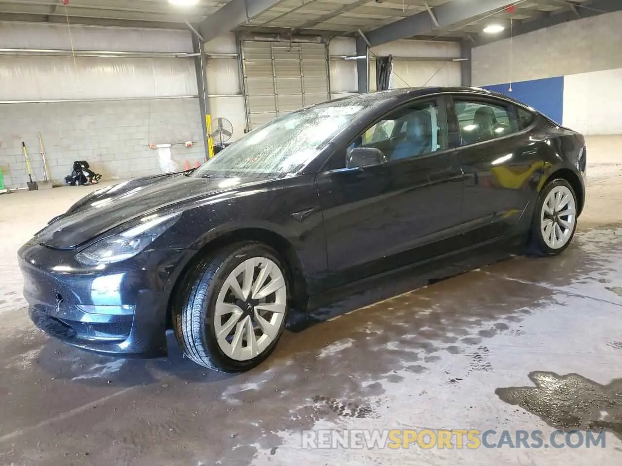 1 Photograph of a damaged car 5YJ3E1EA5NF286118 TESLA MODEL 3 2022