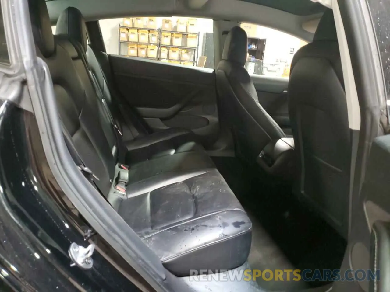 10 Photograph of a damaged car 5YJ3E1EA5NF286118 TESLA MODEL 3 2022