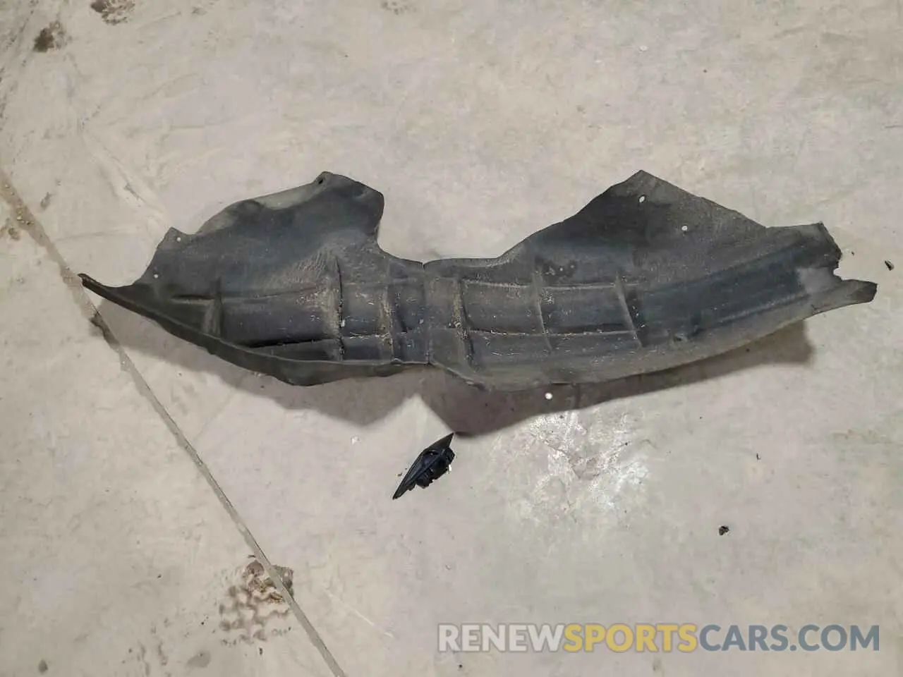12 Photograph of a damaged car 5YJ3E1EA5NF286118 TESLA MODEL 3 2022