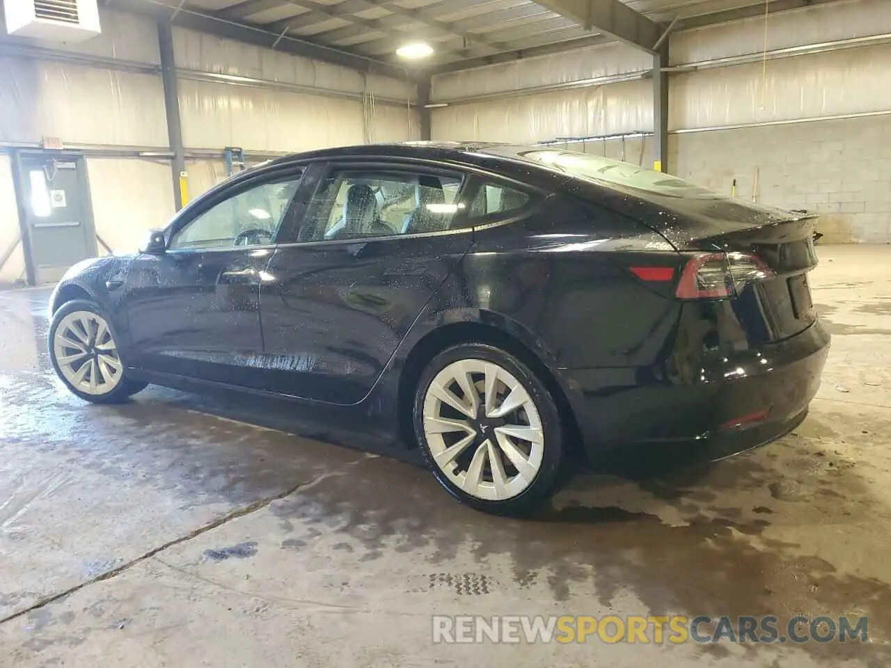 2 Photograph of a damaged car 5YJ3E1EA5NF286118 TESLA MODEL 3 2022