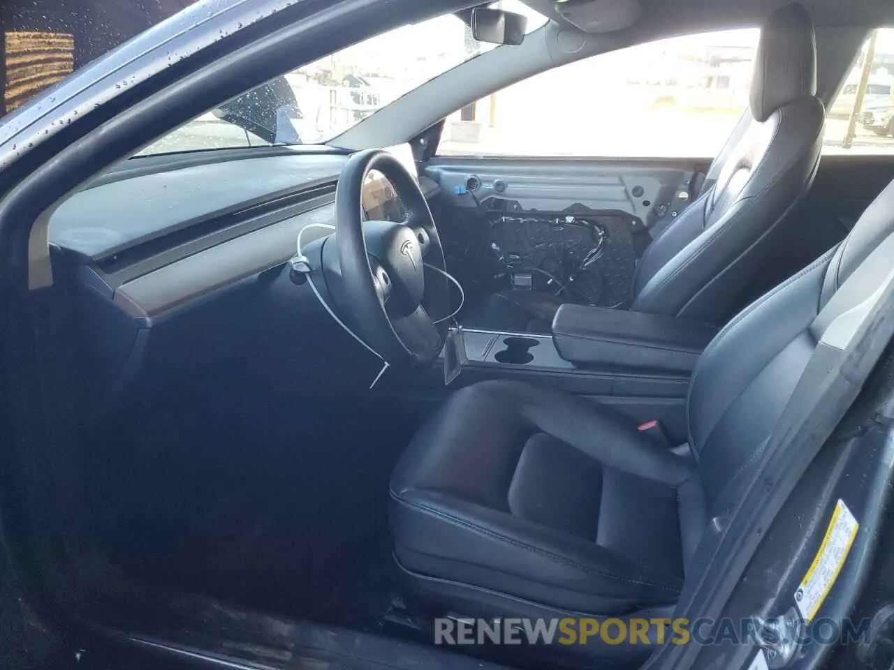 7 Photograph of a damaged car 5YJ3E1EA5NF290086 TESLA MODEL 3 2022