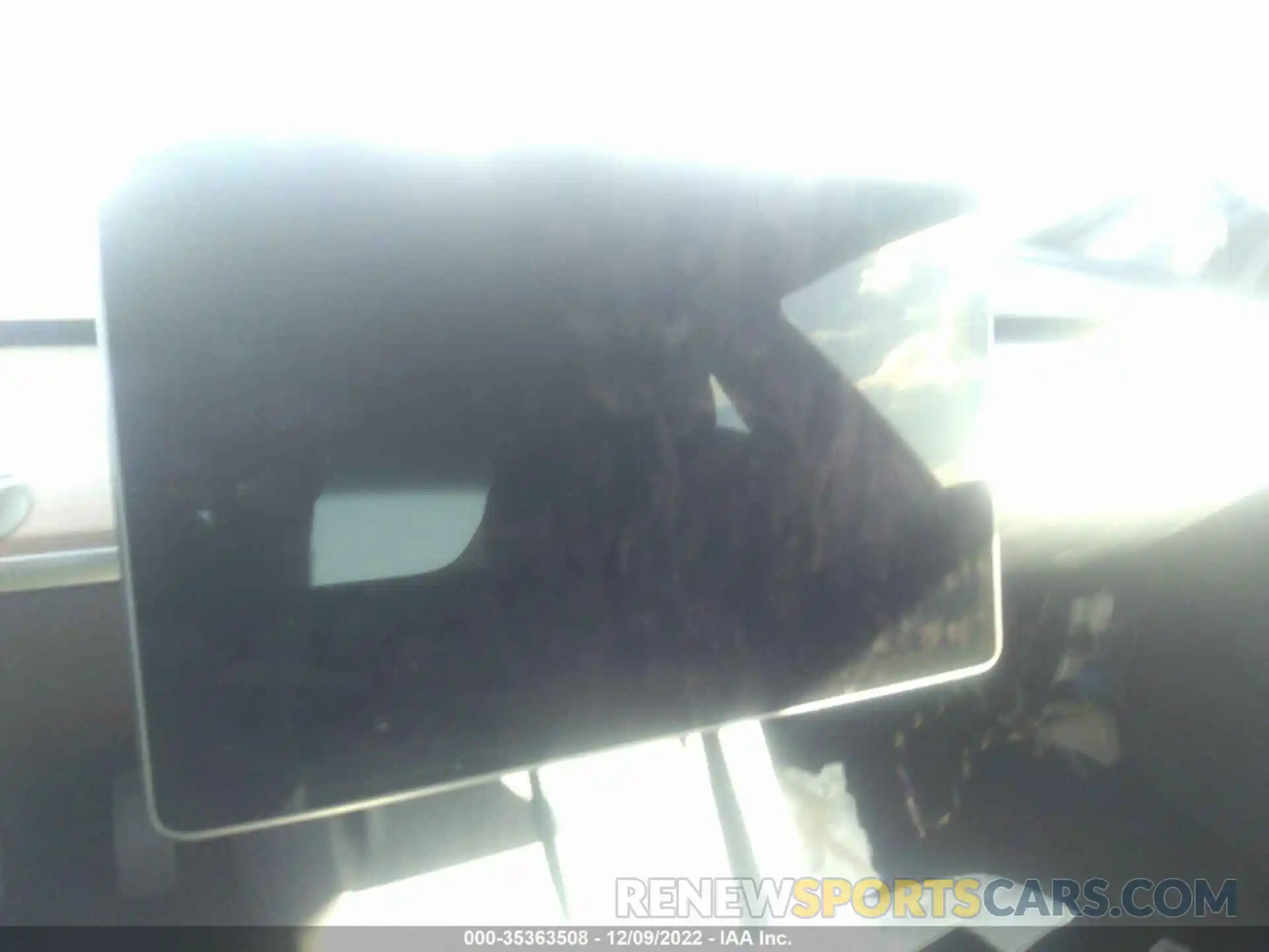 7 Photograph of a damaged car 5YJ3E1EA5NF322390 TESLA MODEL 3 2022