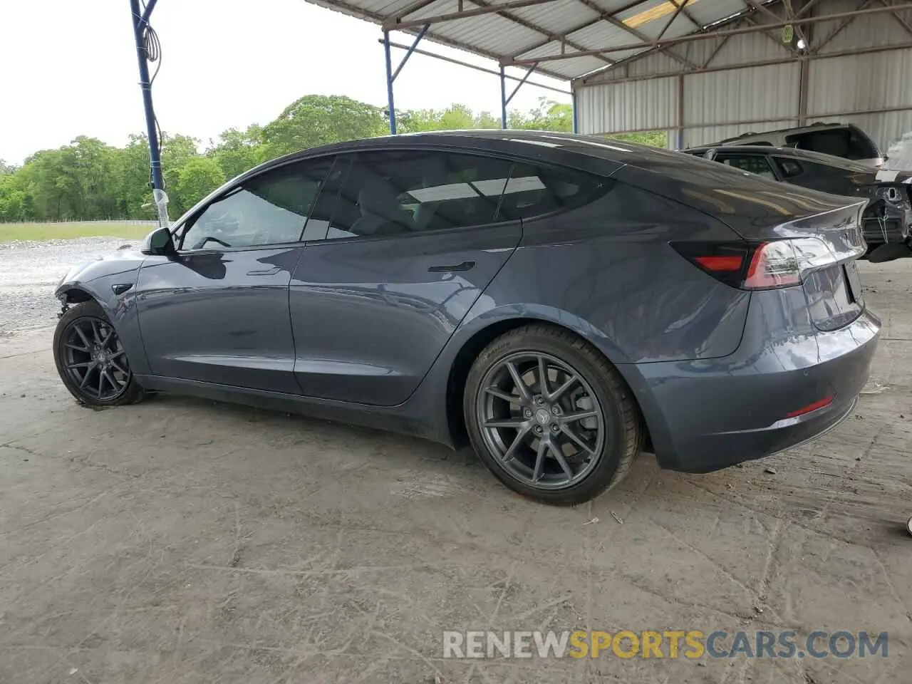 2 Photograph of a damaged car 5YJ3E1EA5NF326777 TESLA MODEL 3 2022