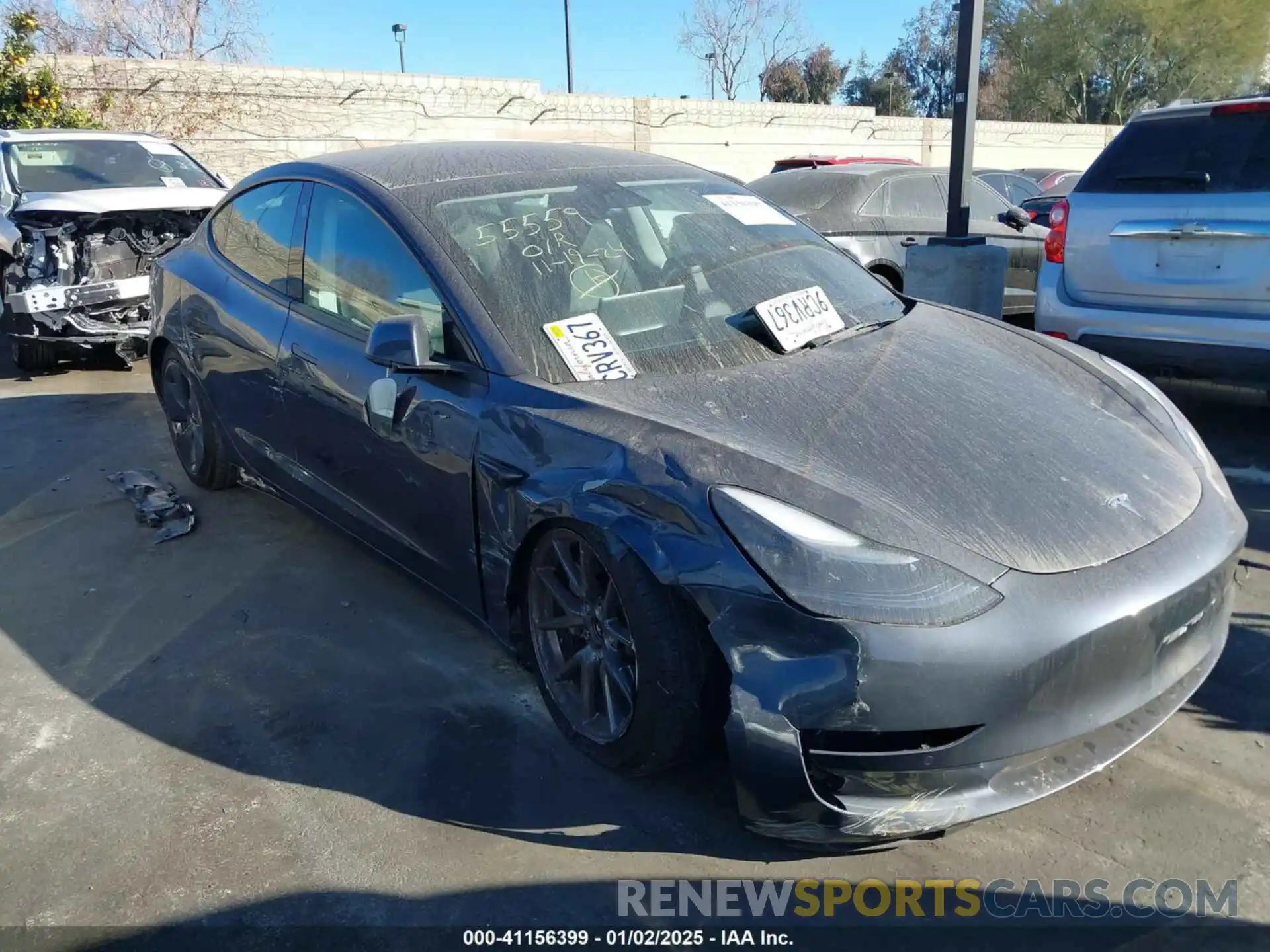 6 Photograph of a damaged car 5YJ3E1EA5NF332658 TESLA MODEL 3 2022