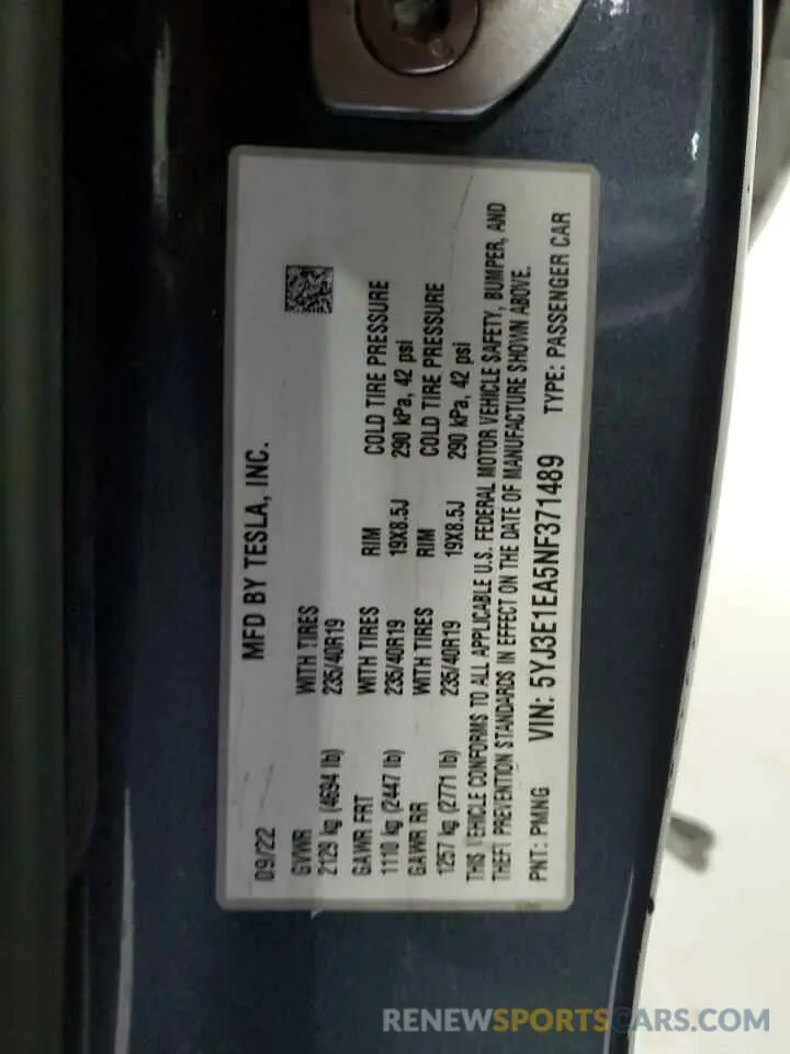 12 Photograph of a damaged car 5YJ3E1EA5NF371489 TESLA MODEL 3 2022
