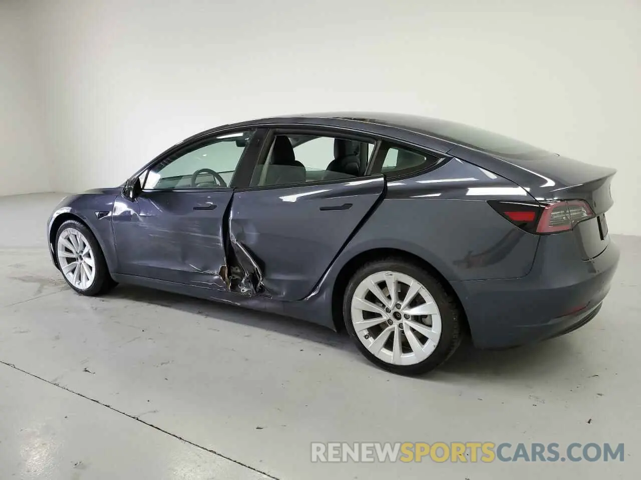 2 Photograph of a damaged car 5YJ3E1EA5NF371489 TESLA MODEL 3 2022