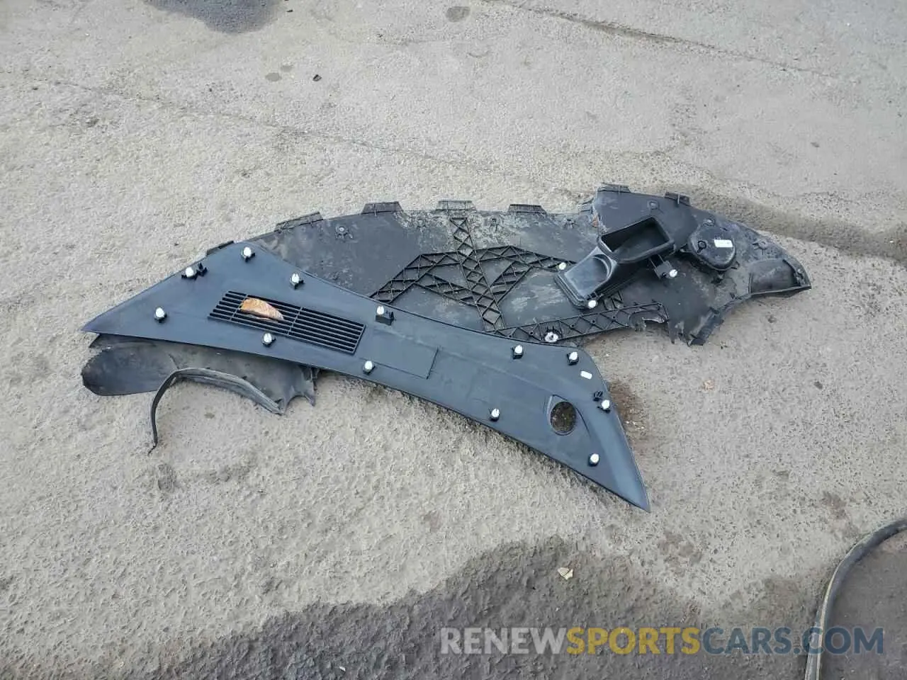 12 Photograph of a damaged car 5YJ3E1EA5NF371587 TESLA MODEL 3 2022