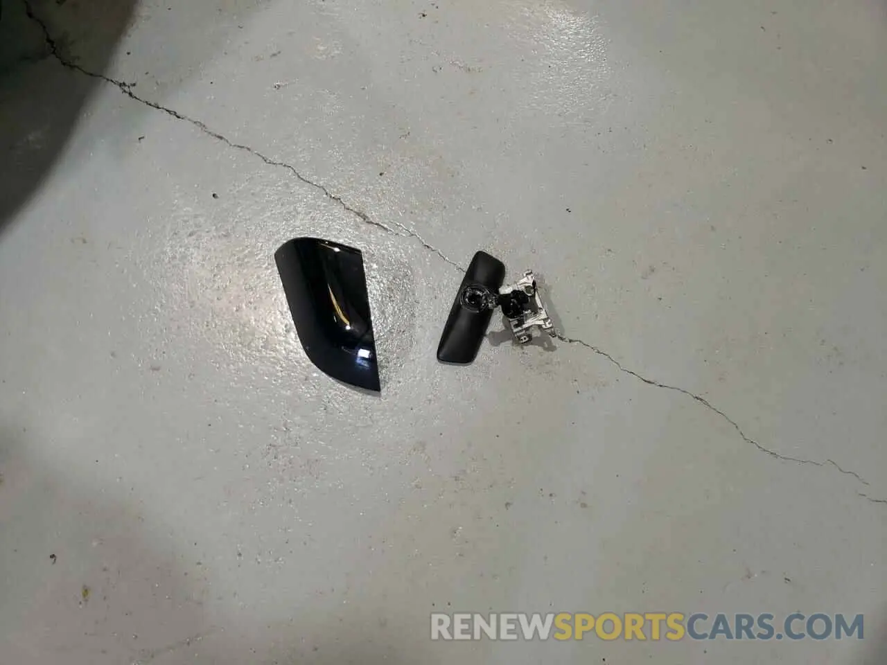 12 Photograph of a damaged car 5YJ3E1EA5NF372030 TESLA MODEL 3 2022