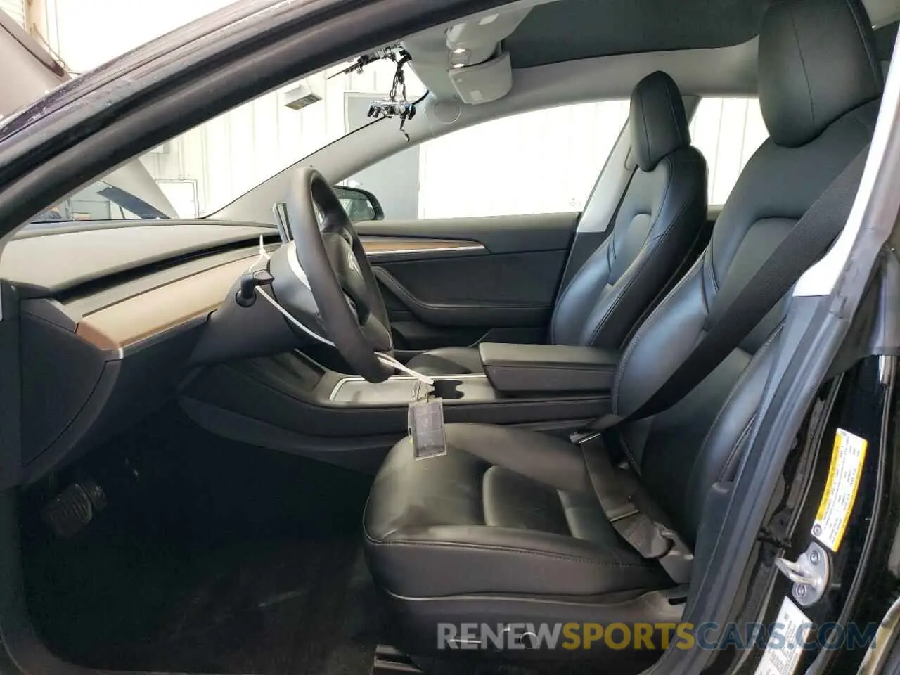 7 Photograph of a damaged car 5YJ3E1EA5NF372030 TESLA MODEL 3 2022