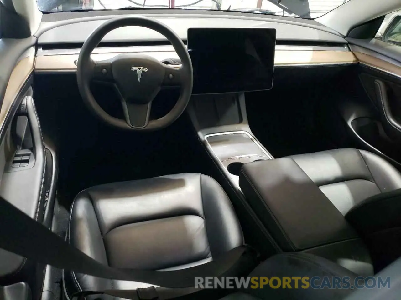 8 Photograph of a damaged car 5YJ3E1EA5NF372030 TESLA MODEL 3 2022