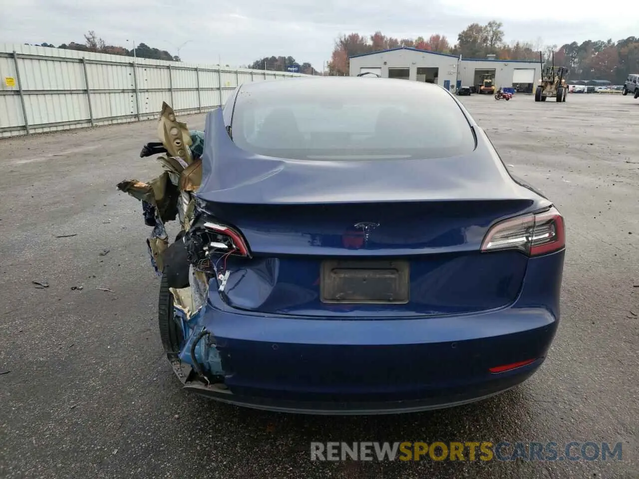 6 Photograph of a damaged car 5YJ3E1EA5NF373100 TESLA MODEL 3 2022