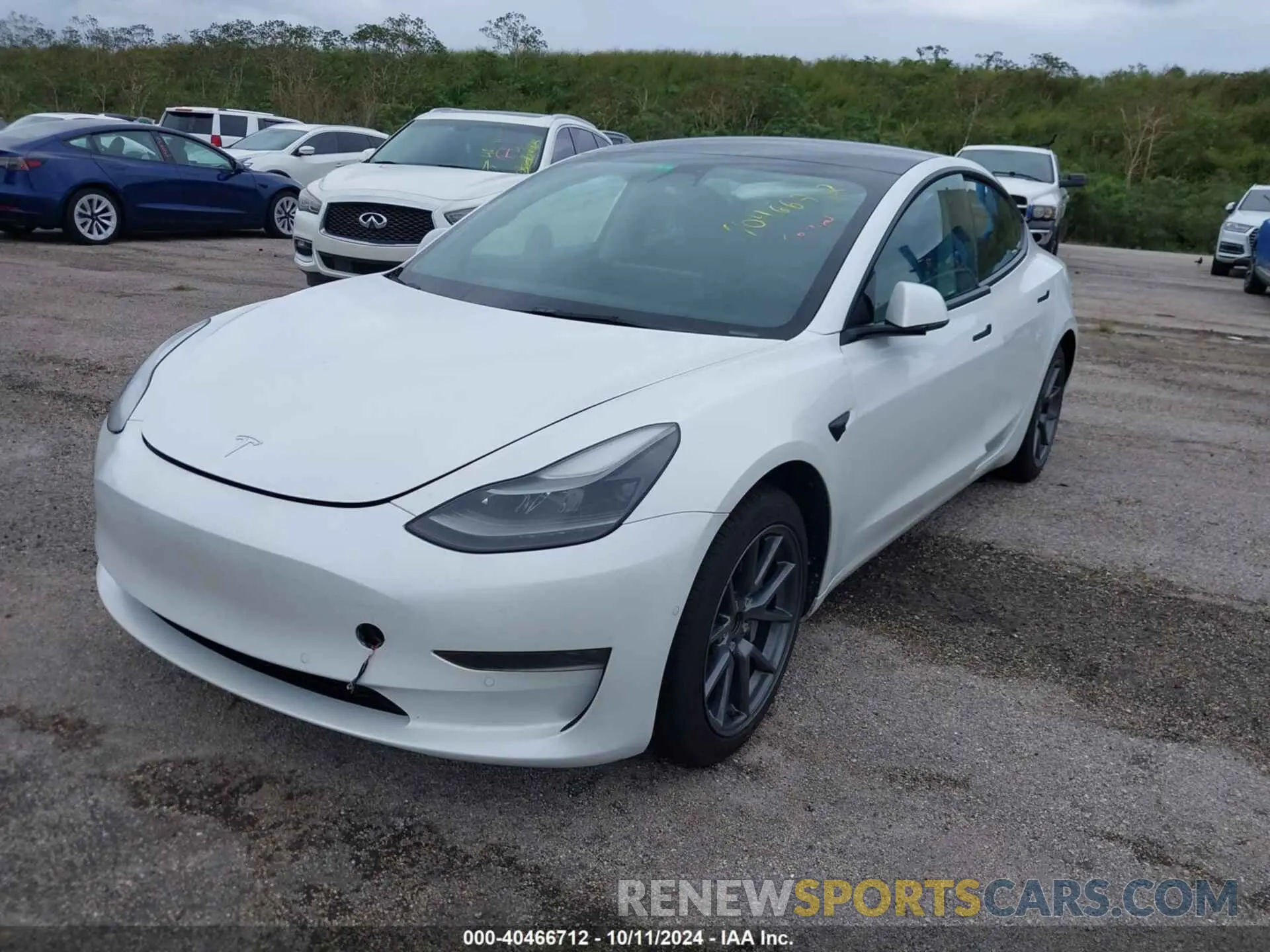 2 Photograph of a damaged car 5YJ3E1EA6NF102885 TESLA MODEL 3 2022