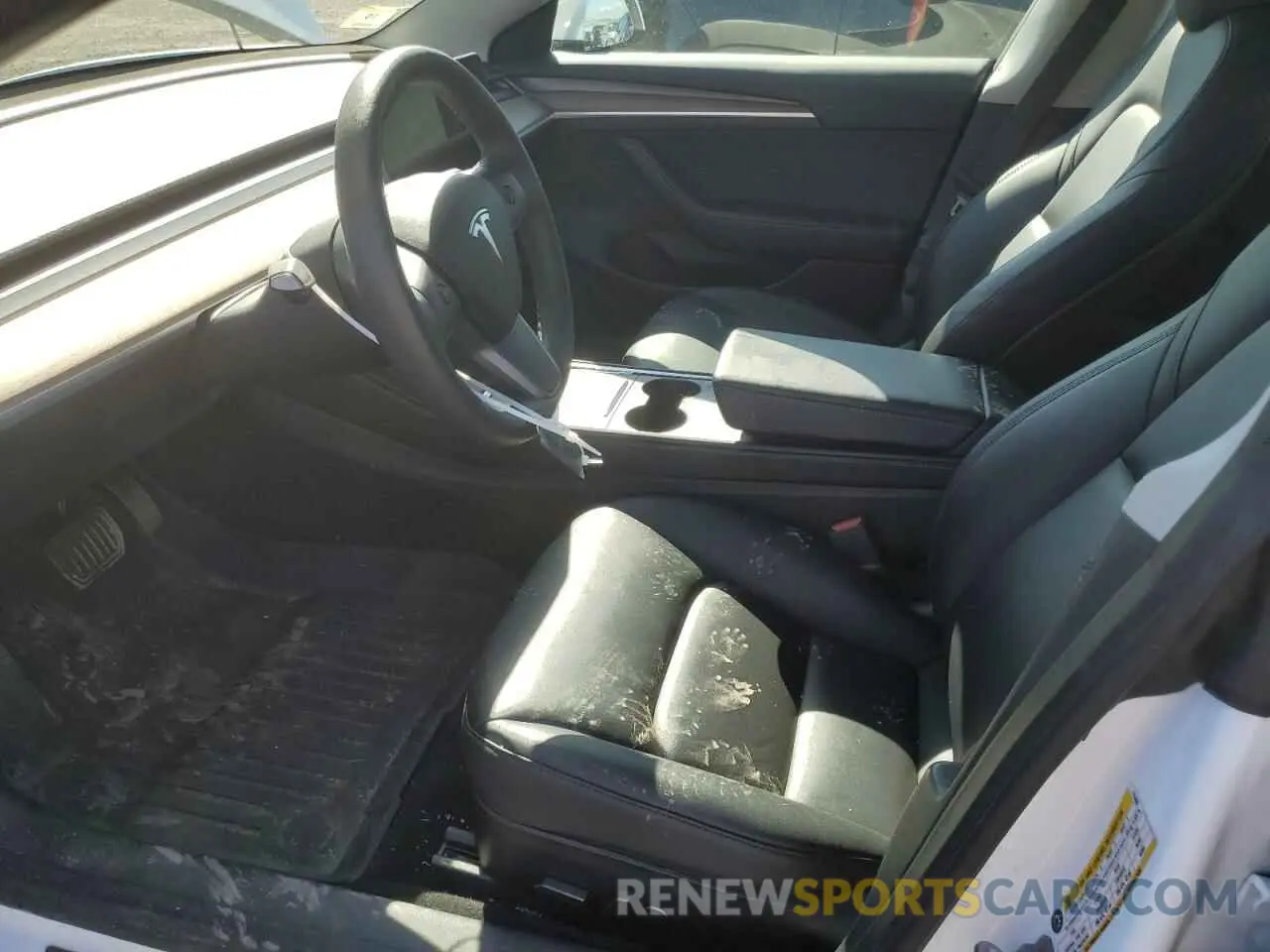 7 Photograph of a damaged car 5YJ3E1EA6NF115460 TESLA MODEL 3 2022
