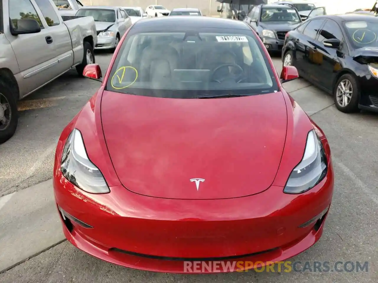 5 Photograph of a damaged car 5YJ3E1EA6NF145705 TESLA MODEL 3 2022