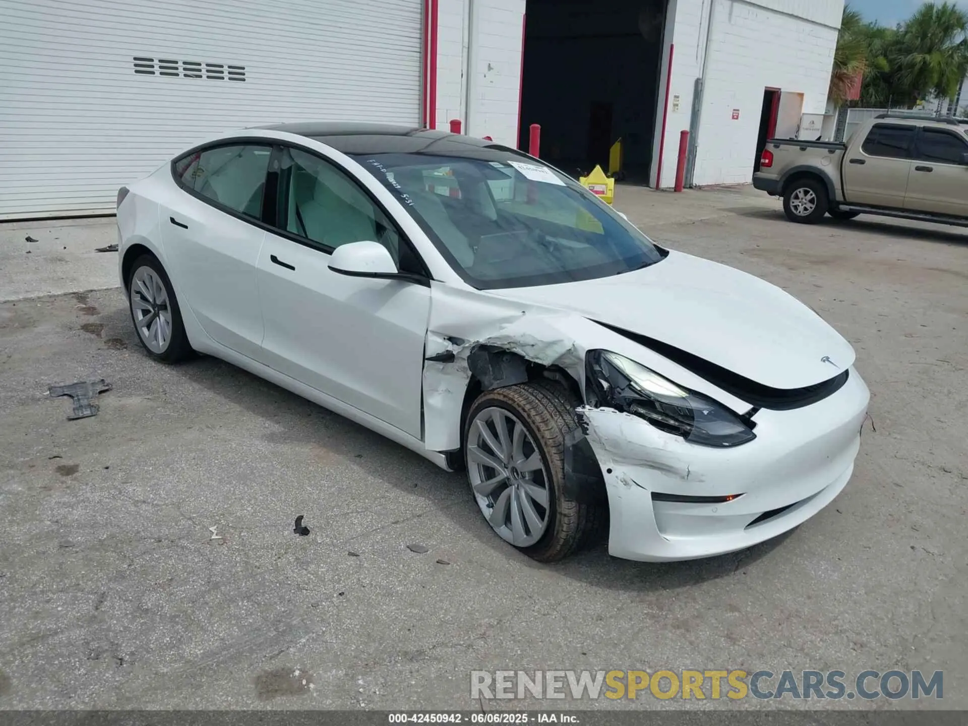 1 Photograph of a damaged car 5YJ3E1EA6NF153853 TESLA MODEL 3 2022