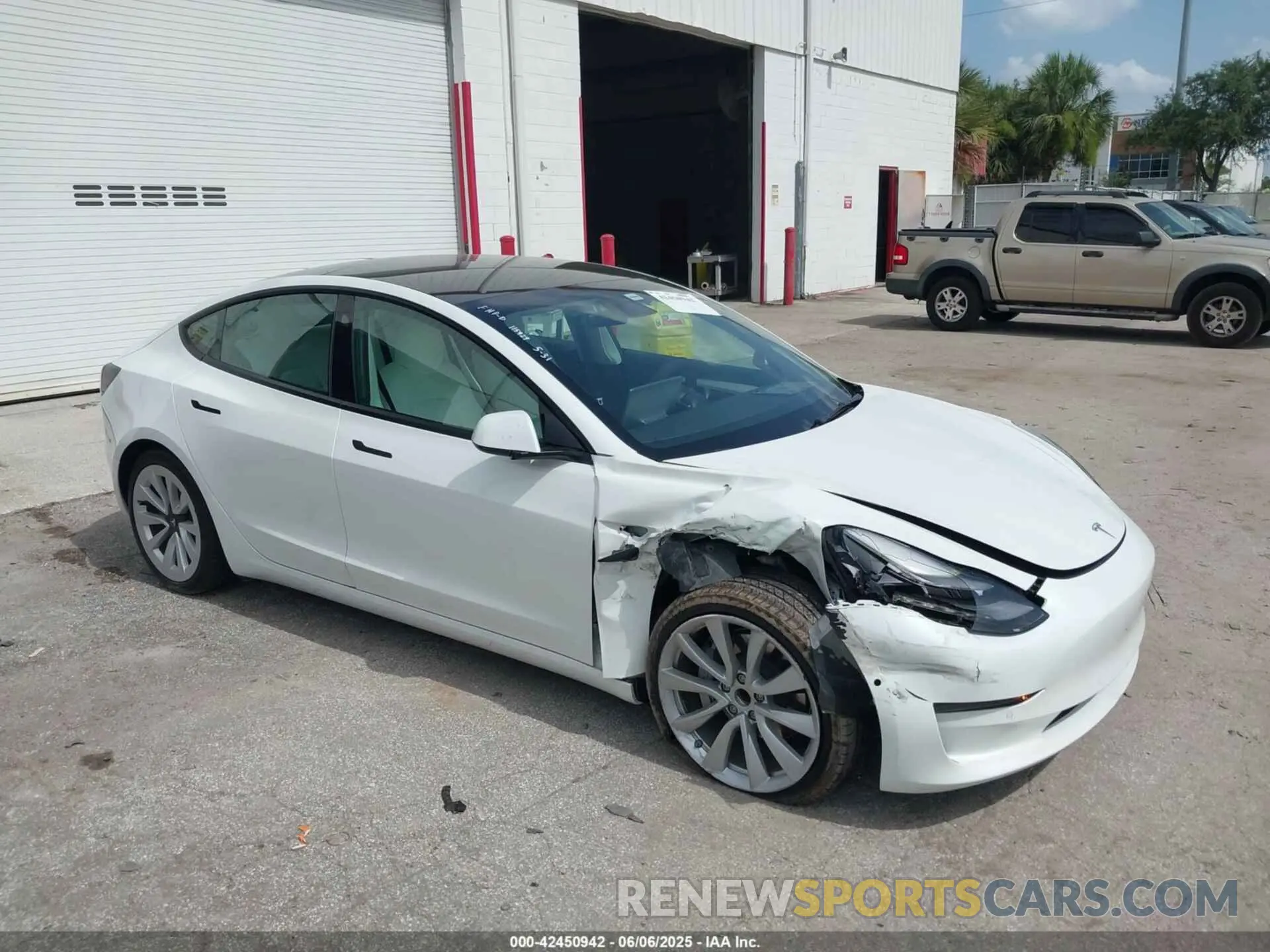 6 Photograph of a damaged car 5YJ3E1EA6NF153853 TESLA MODEL 3 2022