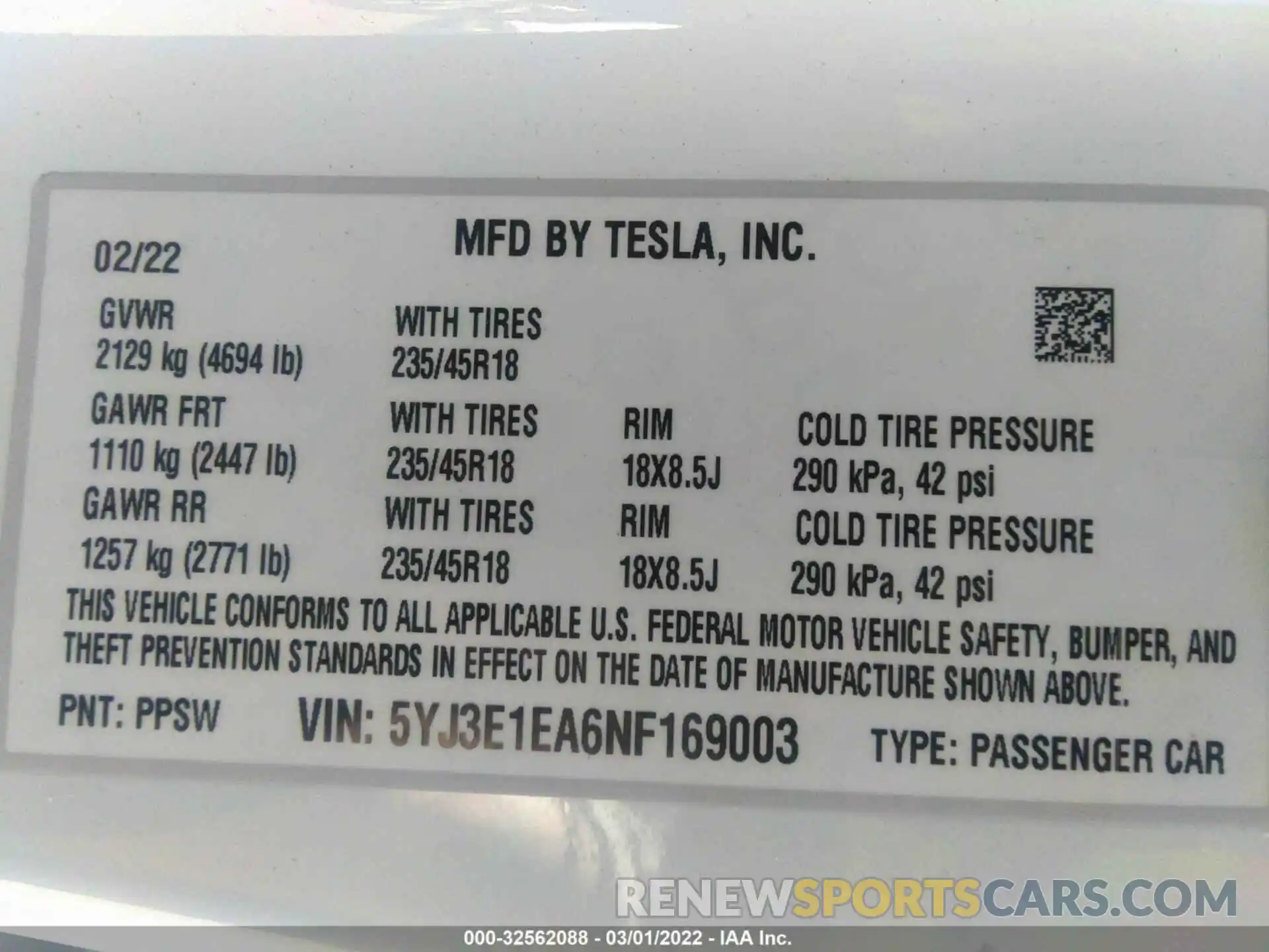 9 Photograph of a damaged car 5YJ3E1EA6NF169003 TESLA MODEL 3 2022