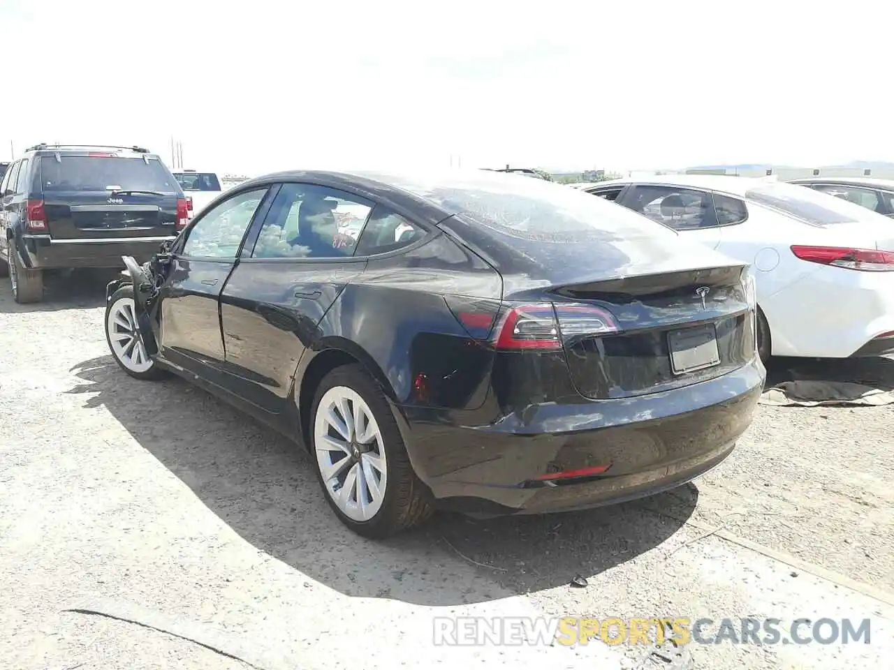 3 Photograph of a damaged car 5YJ3E1EA6NF185802 TESLA MODEL 3 2022