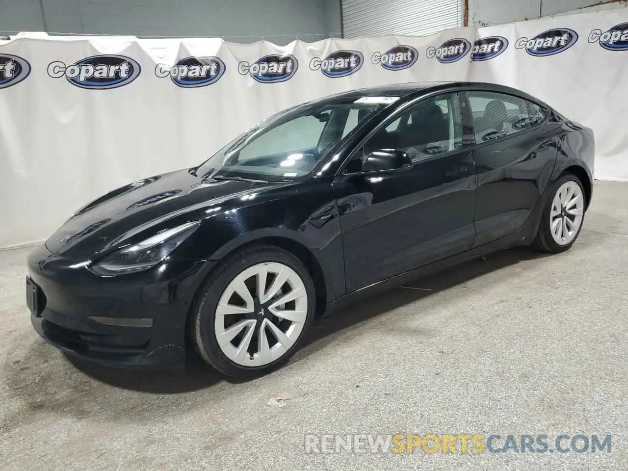 1 Photograph of a damaged car 5YJ3E1EA6NF186139 TESLA MODEL 3 2022