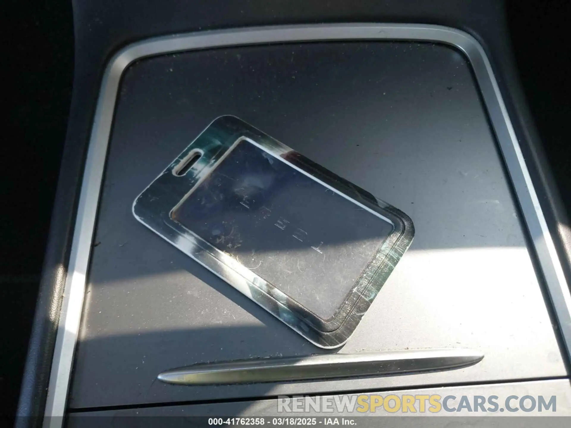 11 Photograph of a damaged car 5YJ3E1EA6NF187257 TESLA MODEL 3 2022