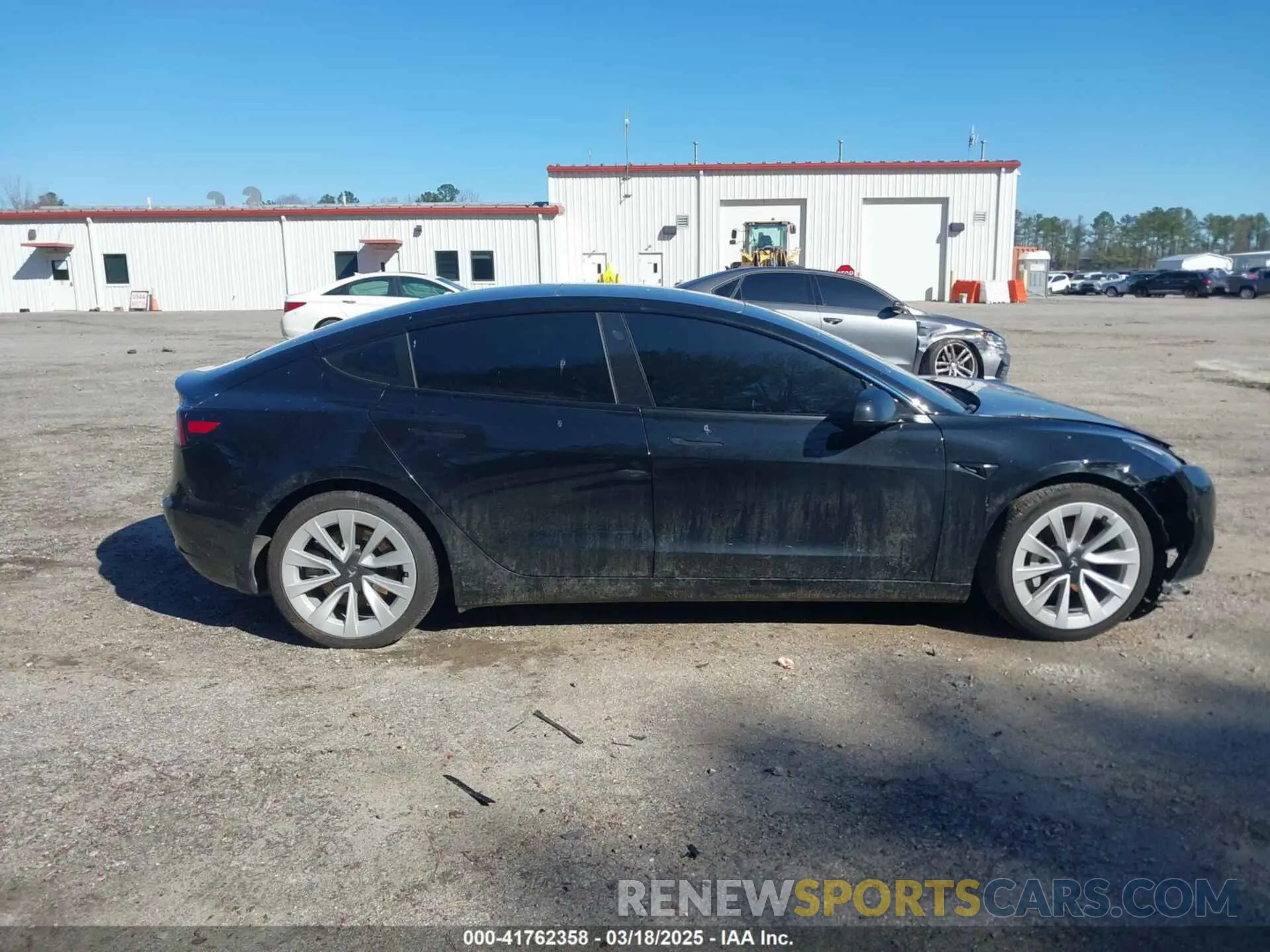 13 Photograph of a damaged car 5YJ3E1EA6NF187257 TESLA MODEL 3 2022