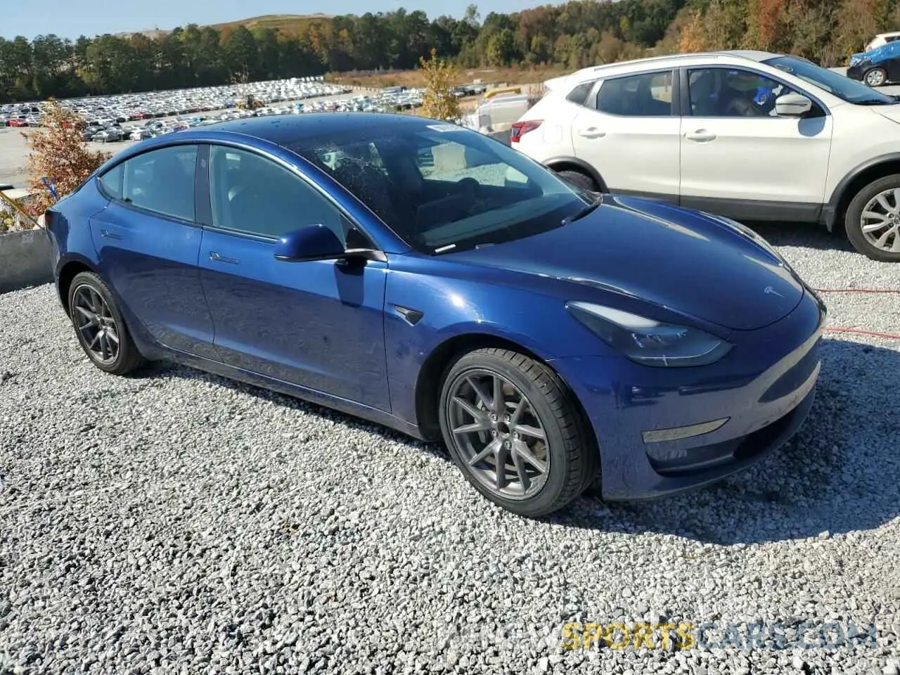 4 Photograph of a damaged car 5YJ3E1EA6NF188117 TESLA MODEL 3 2022