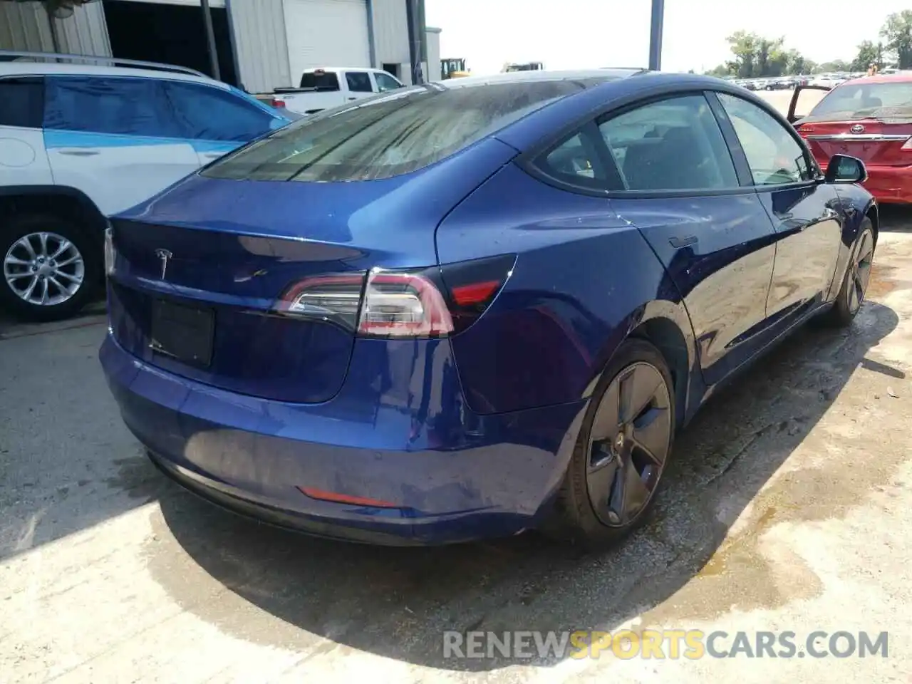 4 Photograph of a damaged car 5YJ3E1EA6NF188151 TESLA MODEL 3 2022