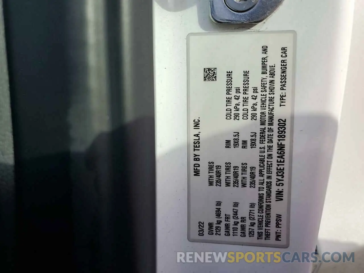 12 Photograph of a damaged car 5YJ3E1EA6NF189302 TESLA MODEL 3 2022