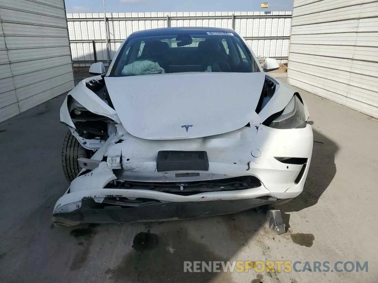 5 Photograph of a damaged car 5YJ3E1EA6NF189302 TESLA MODEL 3 2022