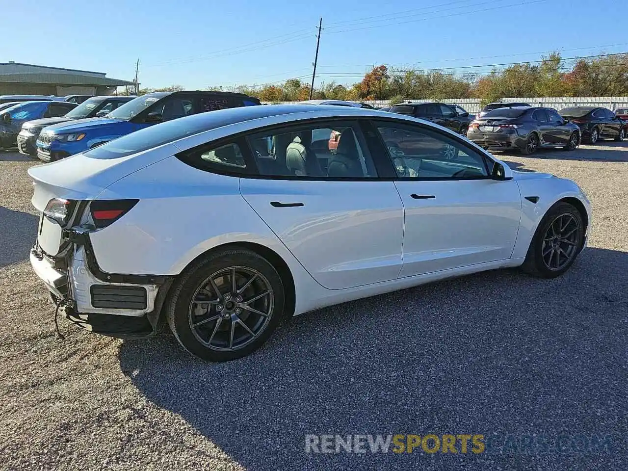 3 Photograph of a damaged car 5YJ3E1EA6NF189400 TESLA MODEL 3 2022