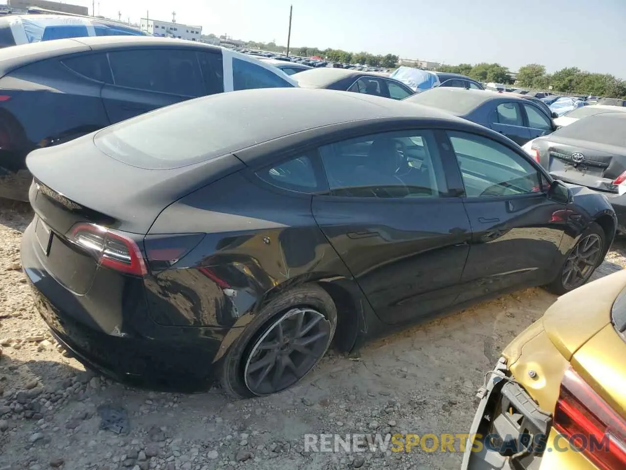 3 Photograph of a damaged car 5YJ3E1EA6NF189459 TESLA MODEL 3 2022