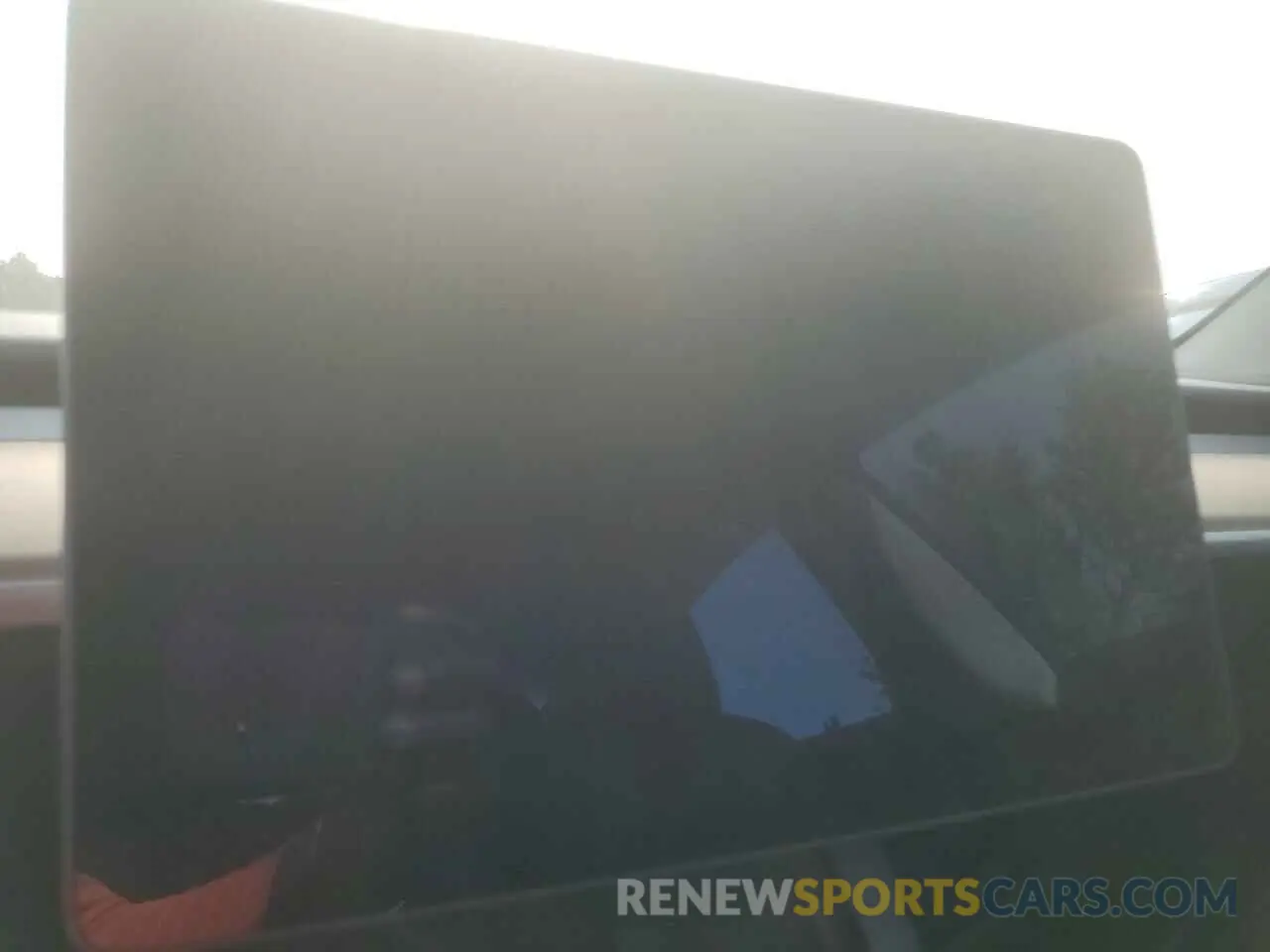9 Photograph of a damaged car 5YJ3E1EA6NF190059 TESLA MODEL 3 2022