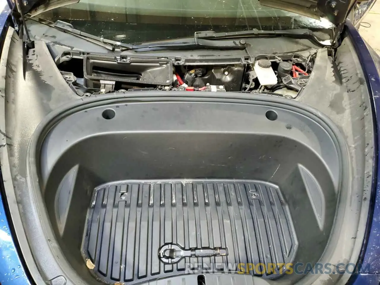 11 Photograph of a damaged car 5YJ3E1EA6NF192121 TESLA MODEL 3 2022