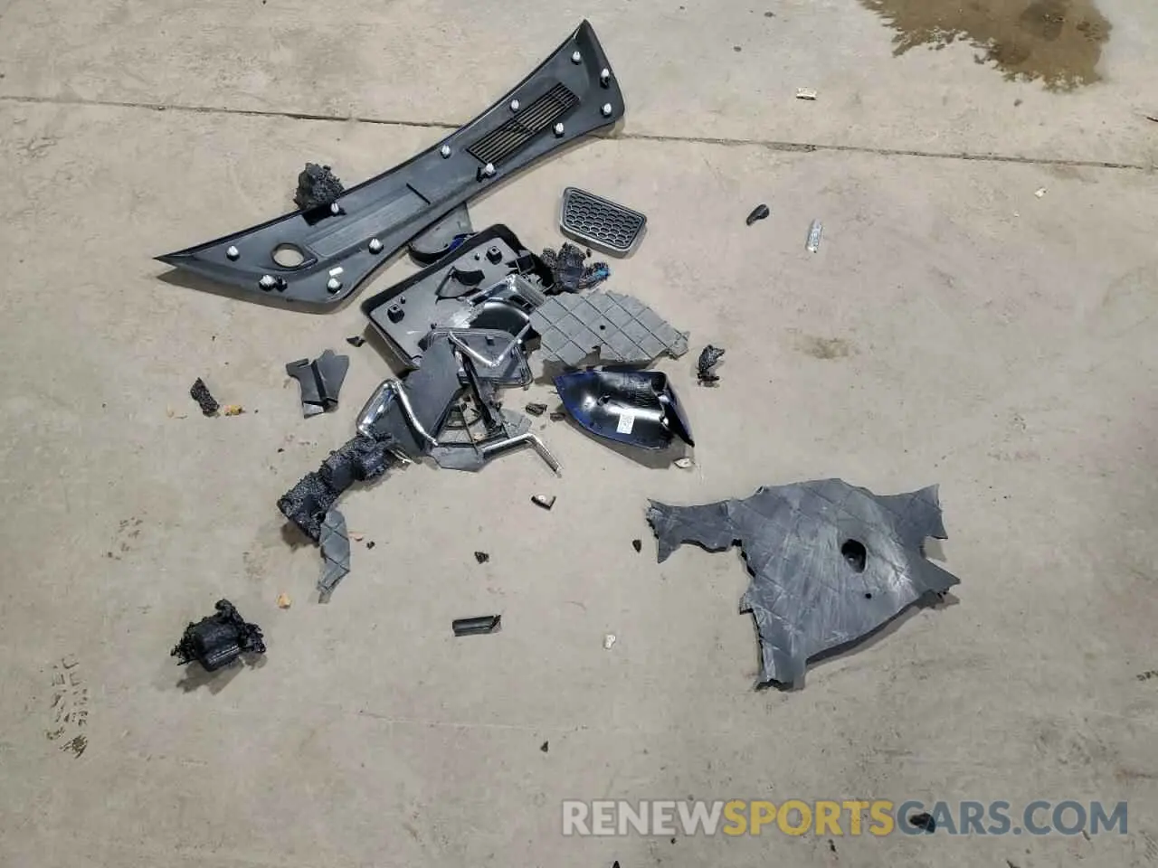 12 Photograph of a damaged car 5YJ3E1EA6NF192121 TESLA MODEL 3 2022