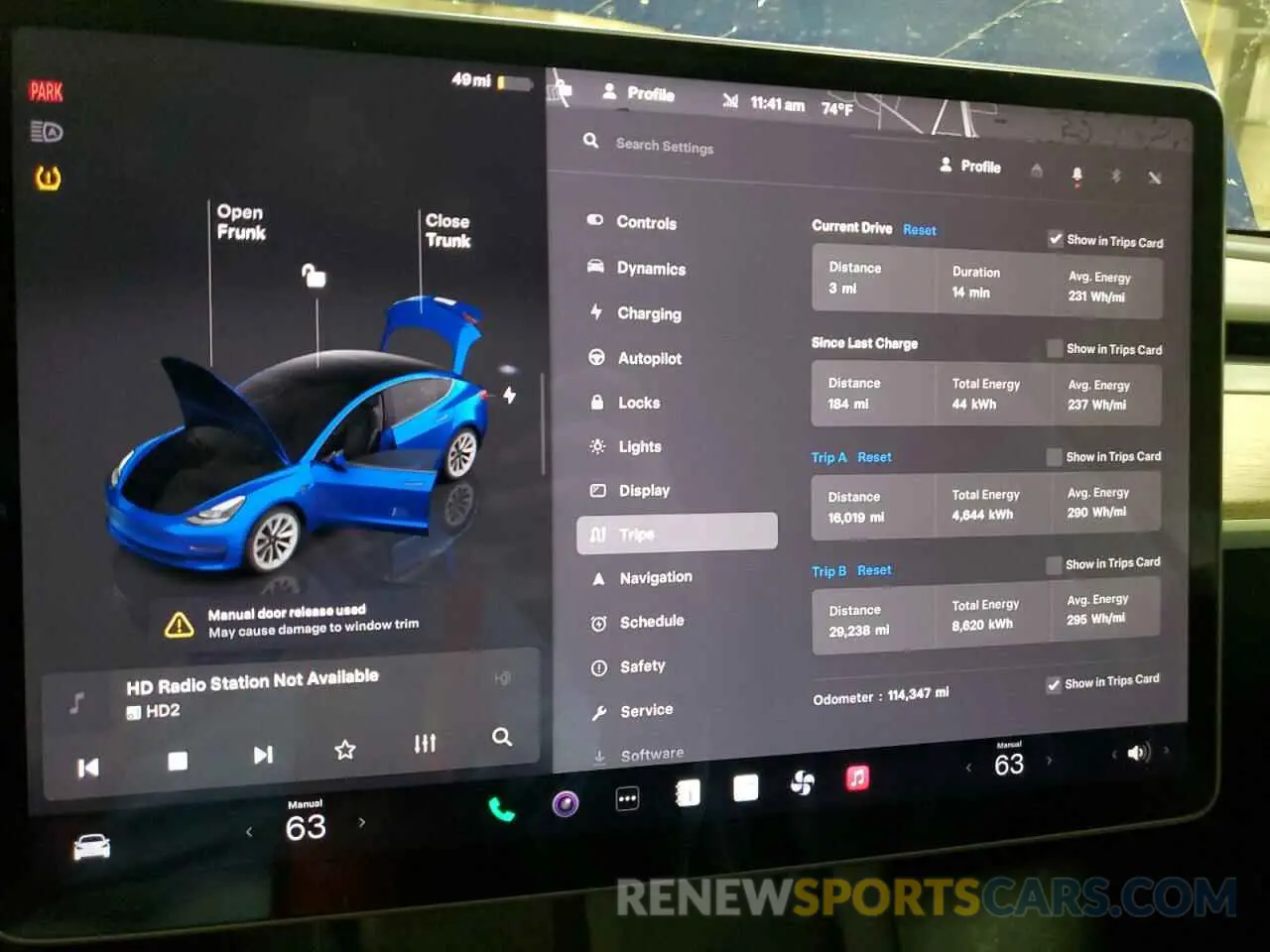 9 Photograph of a damaged car 5YJ3E1EA6NF192121 TESLA MODEL 3 2022