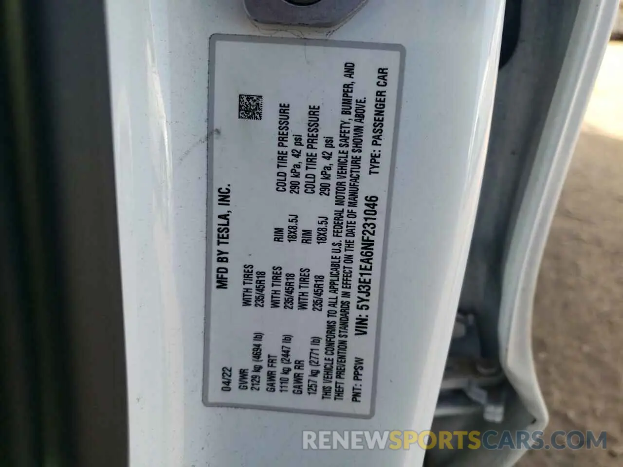 12 Photograph of a damaged car 5YJ3E1EA6NF231046 TESLA MODEL 3 2022
