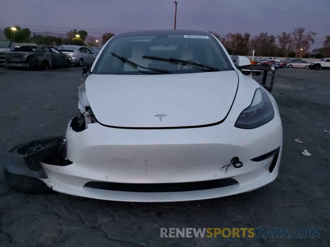 5 Photograph of a damaged car 5YJ3E1EA6NF237977 TESLA MODEL 3 2022