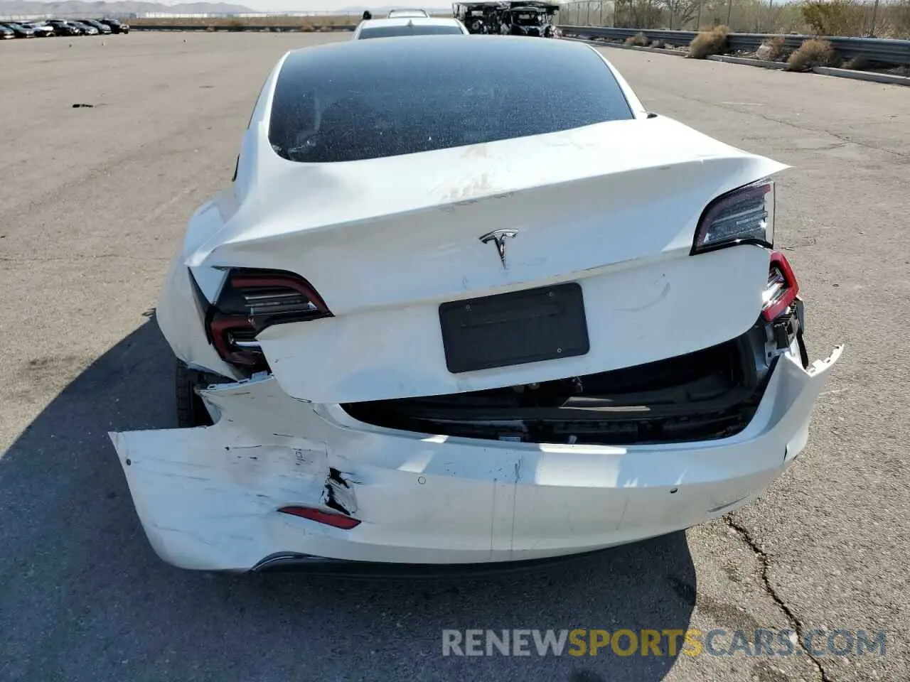 6 Photograph of a damaged car 5YJ3E1EA6NF257744 TESLA MODEL 3 2022