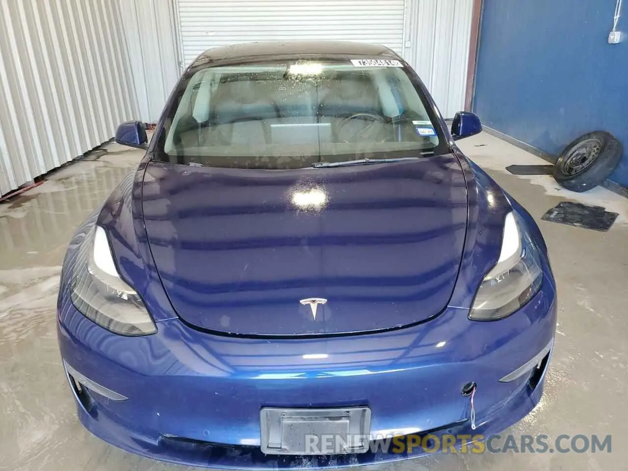5 Photograph of a damaged car 5YJ3E1EA6NF285558 TESLA MODEL 3 2022