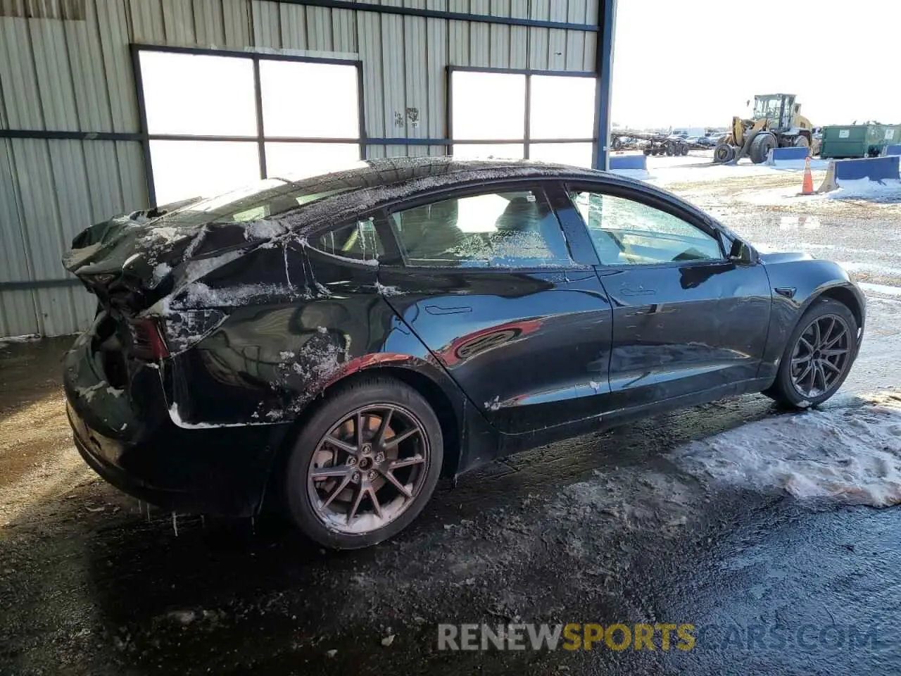 3 Photograph of a damaged car 5YJ3E1EA6NF286208 TESLA MODEL 3 2022