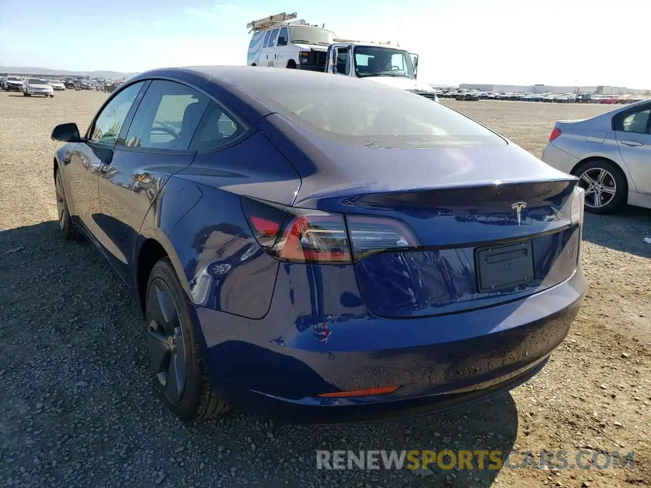 3 Photograph of a damaged car 5YJ3E1EA6NF291263 TESLA MODEL 3 2022