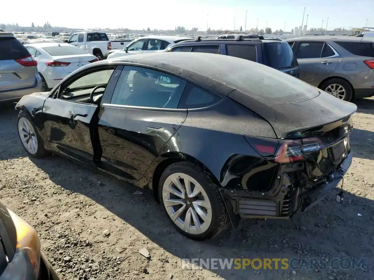 2 Photograph of a damaged car 5YJ3E1EA6NF303816 TESLA MODEL 3 2022