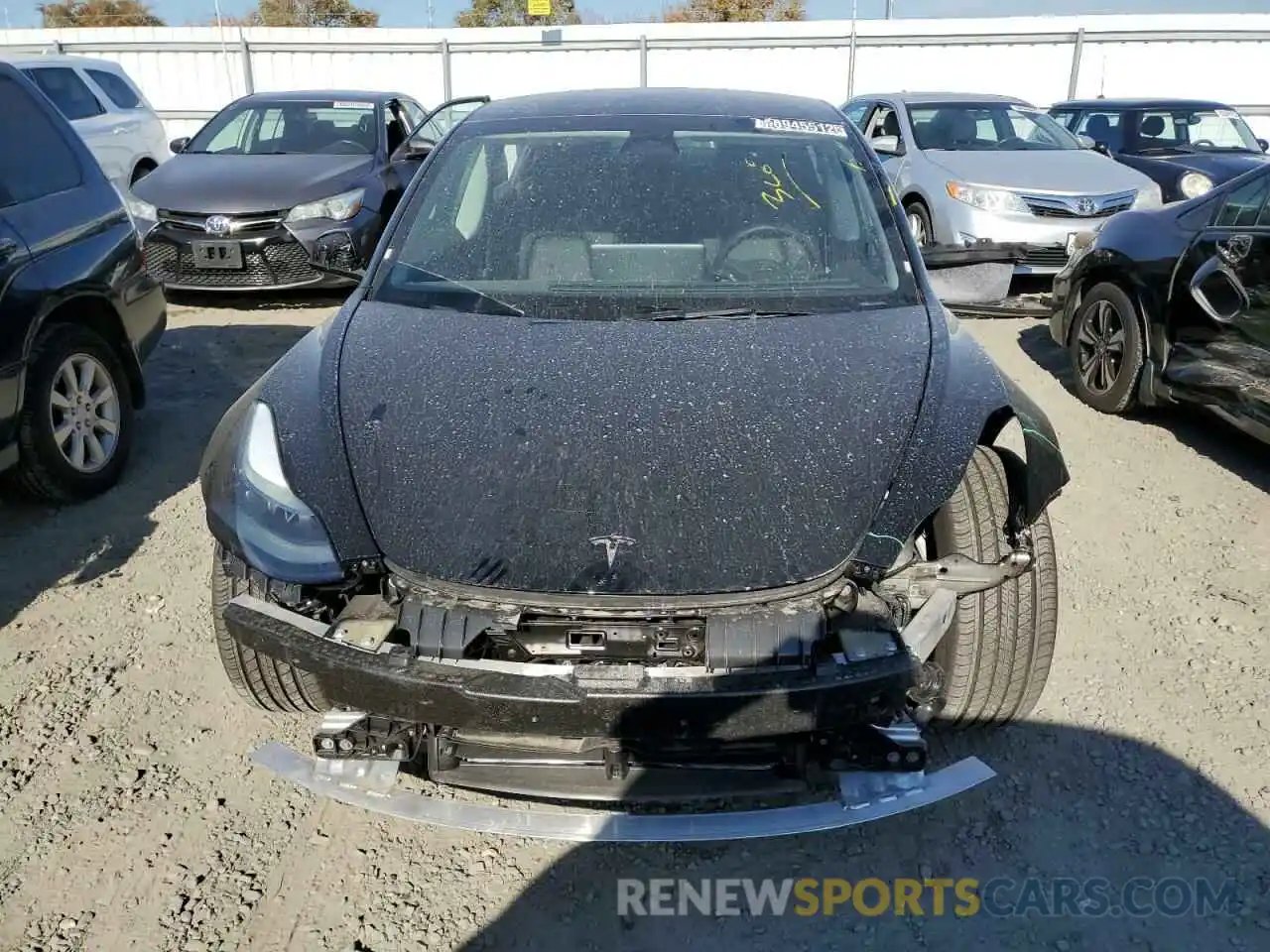 5 Photograph of a damaged car 5YJ3E1EA6NF303816 TESLA MODEL 3 2022